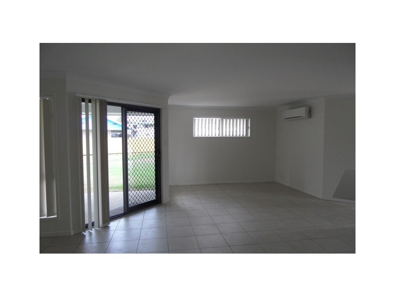 15 Kingslea Court, Ooralea QLD 4740