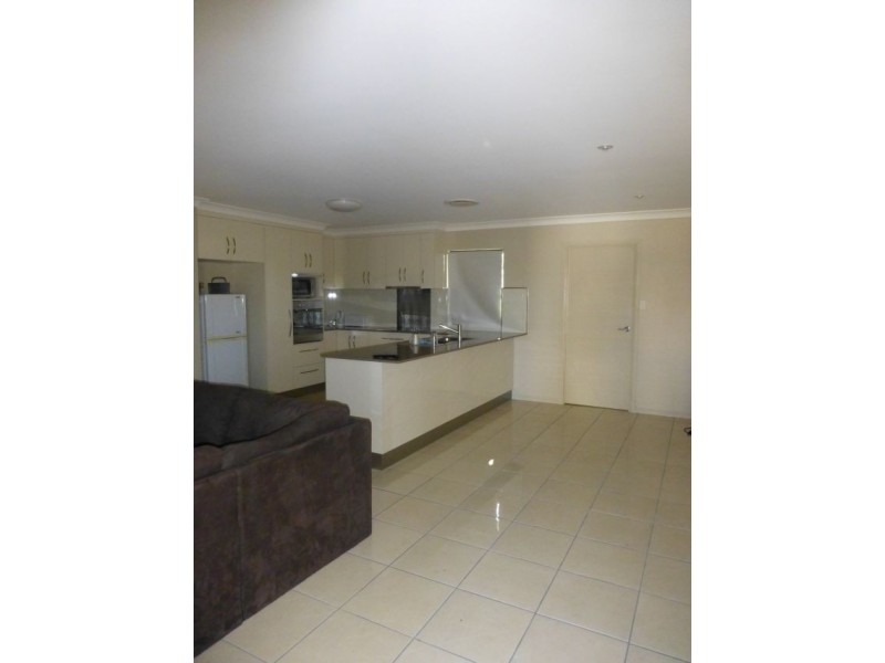 Unit 5, 21 McColl Street, Walkerston QLD 4751