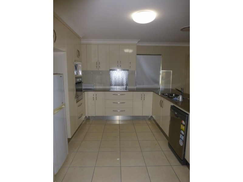Unit 5, 21 McColl Street, Walkerston QLD 4751