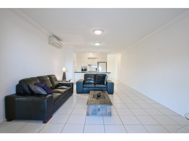 Unit 4/8 Breakwater Access Road, Mackay Harbour QLD 4740