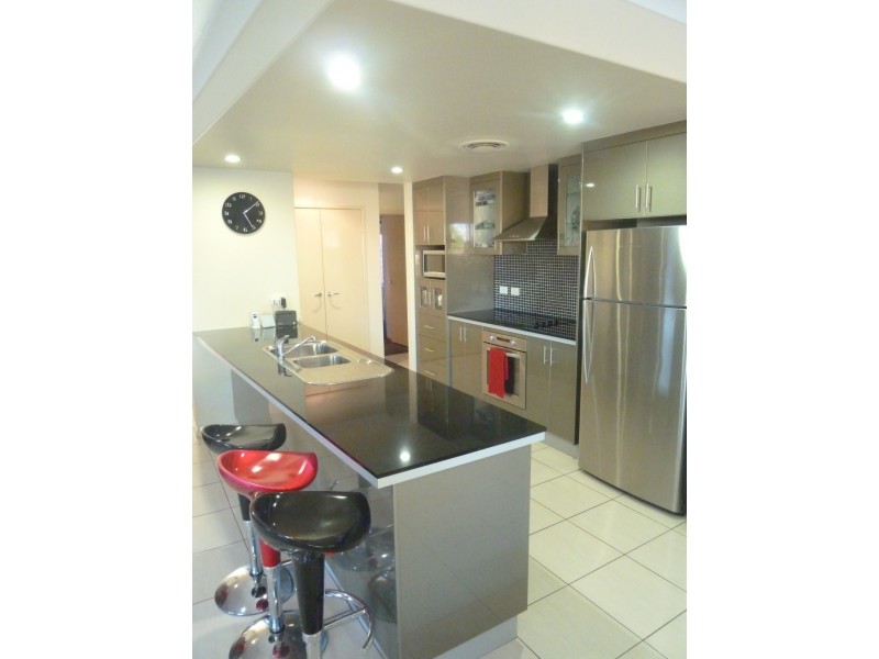 7 Gillies Court, Rural View QLD 4740