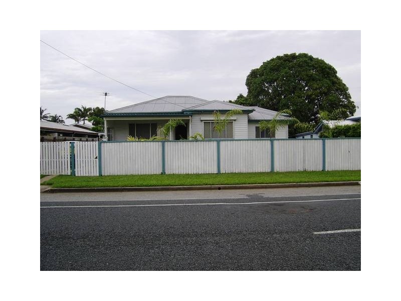 39 Holland Rd, West Mackay QLD 4740
