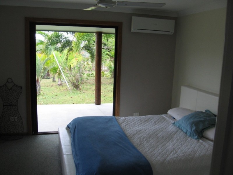 153 Sugarloaf Road, Mackay QLD 4740