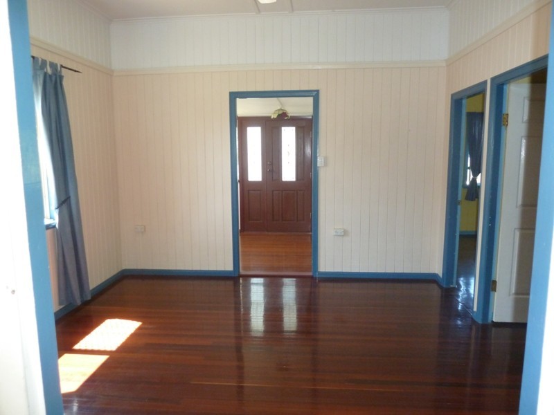 7 Smith Street, West Mackay QLD 4740