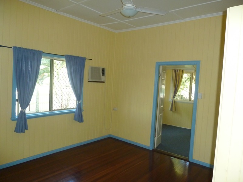 7 Smith Street, West Mackay QLD 4740