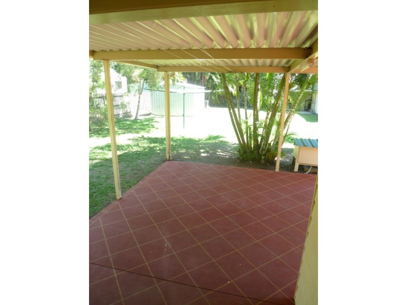 7 Smith Street, West Mackay QLD 4740