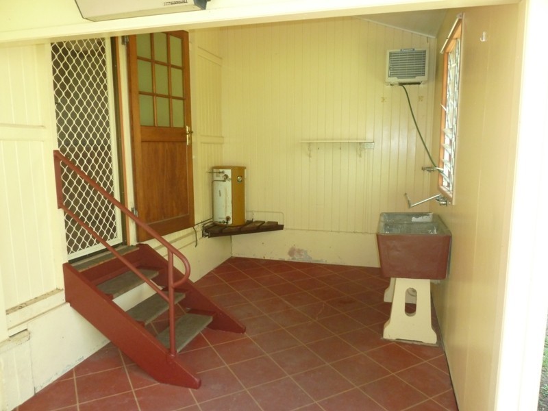 7 Smith Street, West Mackay QLD 4740