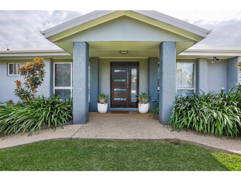 32 Grace Crescent, Slade Point QLD 4740