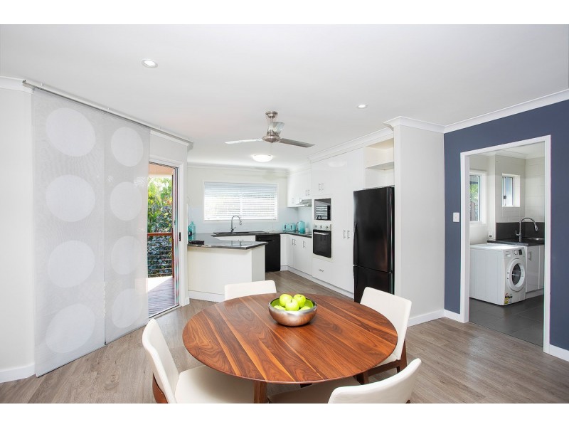 32 Grace Crescent, Slade Point QLD 4740