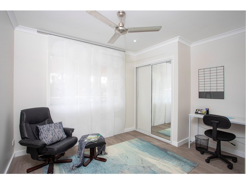 32 Grace Crescent, Slade Point QLD 4740