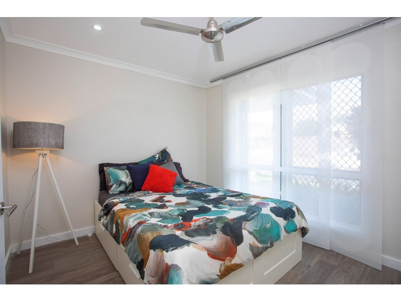 32 Grace Crescent, Slade Point QLD 4740