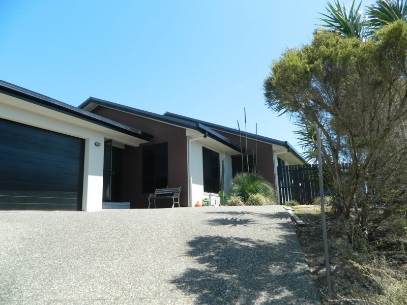 26 Mulcahy Crescent, Blacks Beach QLD 4740