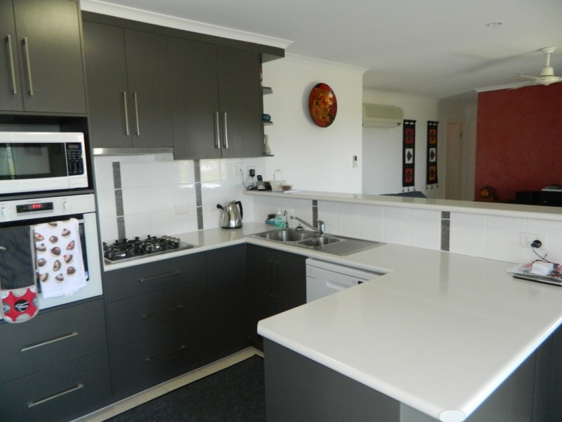 26 Mulcahy Crescent, Blacks Beach QLD 4740