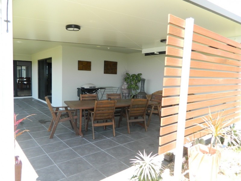26 Mulcahy Crescent, Blacks Beach QLD 4740