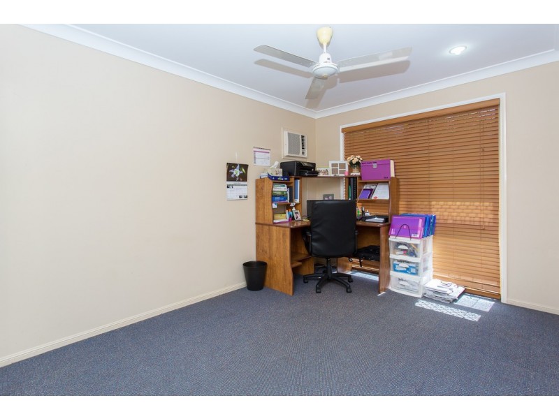 4 Dolphin Drive, Bucasia QLD 4750
