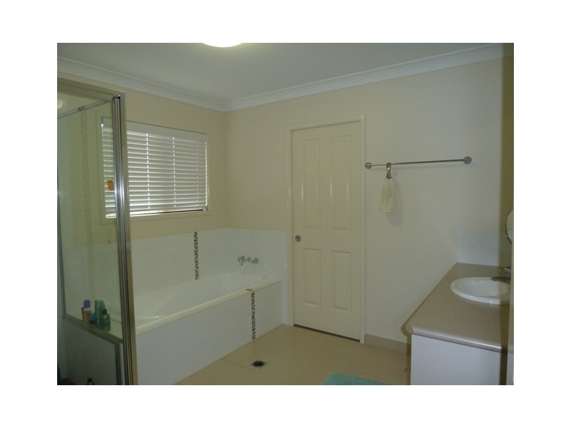 28 Hawkins Street, Bucasia QLD 4750