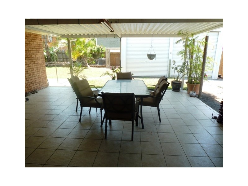 27 Pirie St, South Mackay QLD 4740