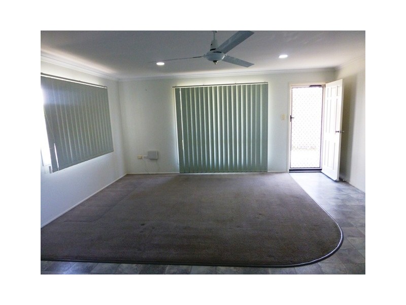 1/3 Allan Court, Ooralea QLD 4740