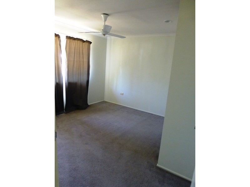 1/3 Allan Court, Ooralea QLD 4740