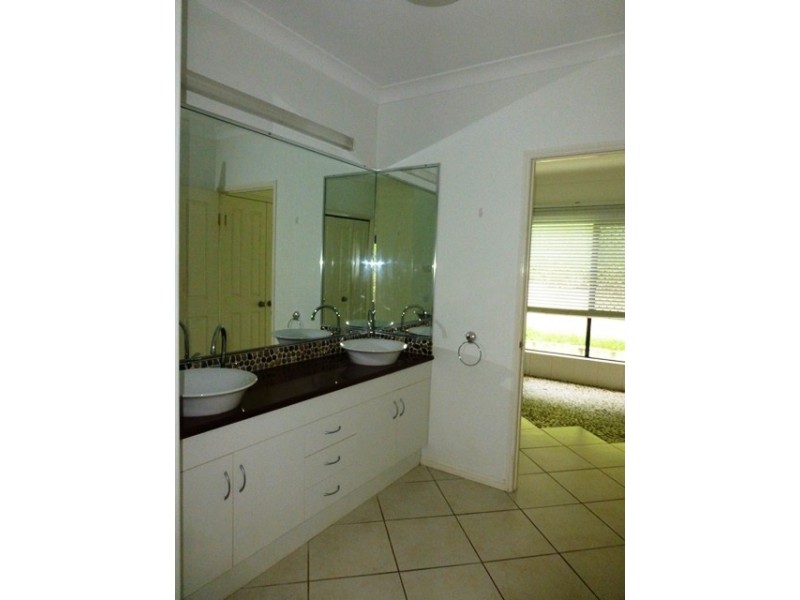 11 Wicks Court, Erakala QLD 4740