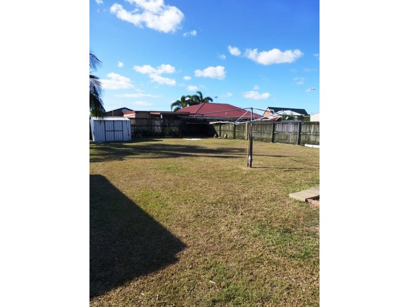16 Pinder Street, West Mackay QLD 4740
