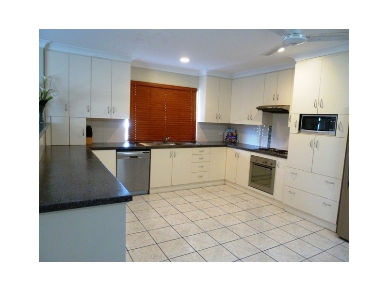 30 Prudhoe Street, East Mackay QLD 4740