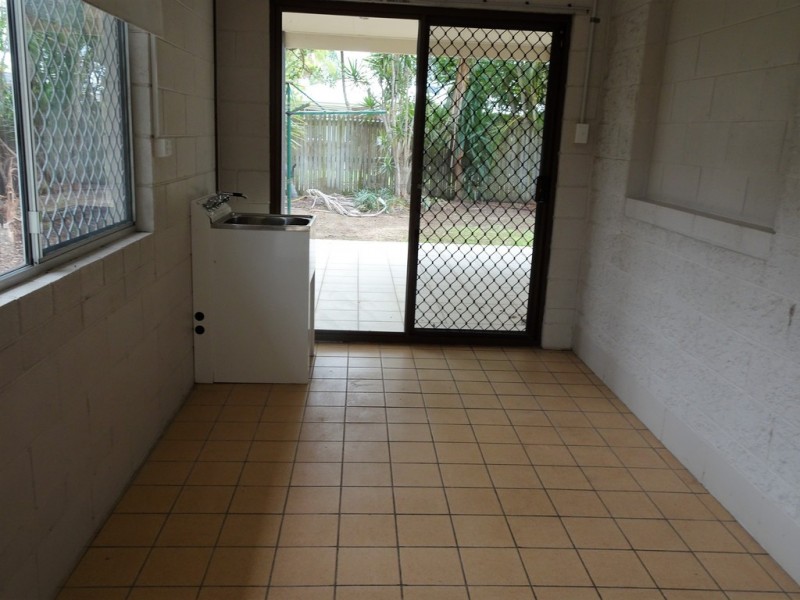 30 Prudhoe Street, East Mackay QLD 4740