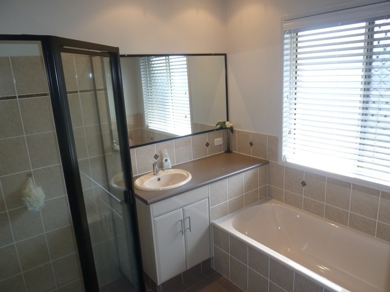 18 Portside Place, Shoal Point QLD 4750