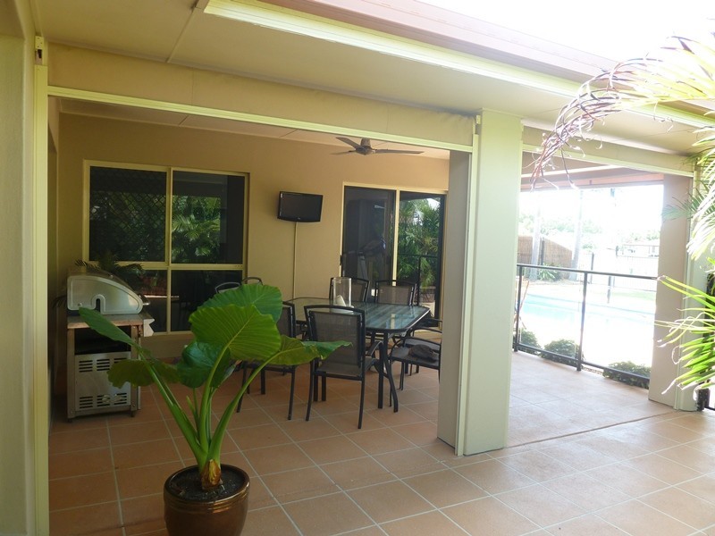 18 Portside Place, Shoal Point QLD 4750