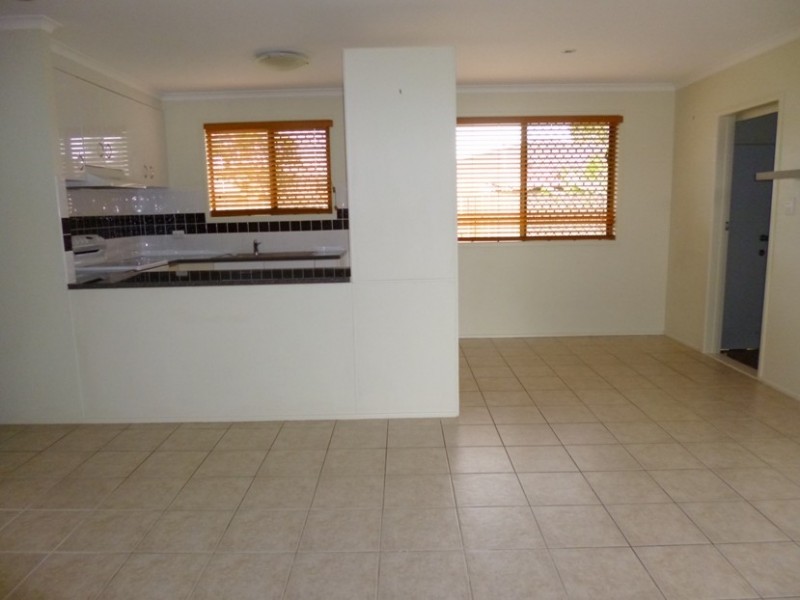 2/52 Wellington Street, Mackay QLD 4740