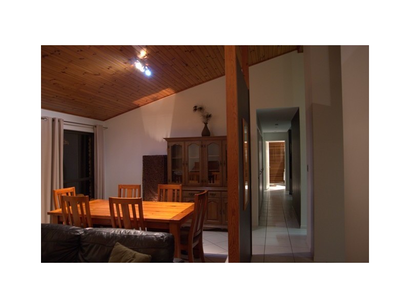 11 Yaralla Ave, East Mackay QLD 4740