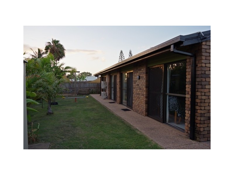 11 Yaralla Ave, East Mackay QLD 4740