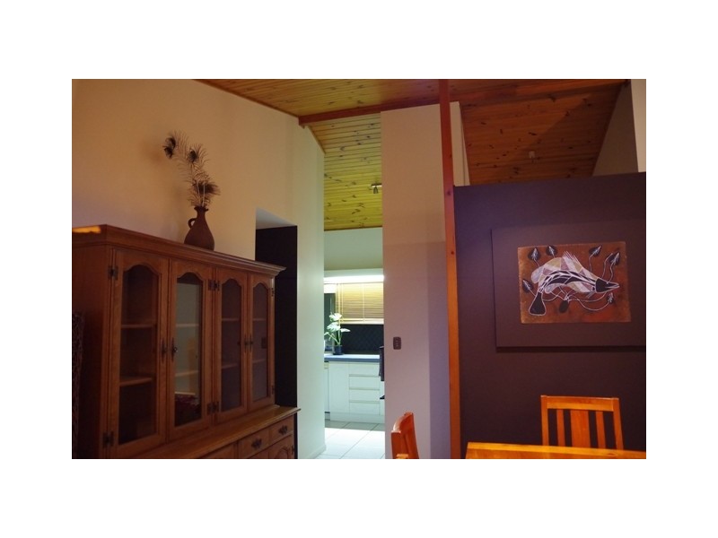 11 Yaralla Ave, East Mackay QLD 4740