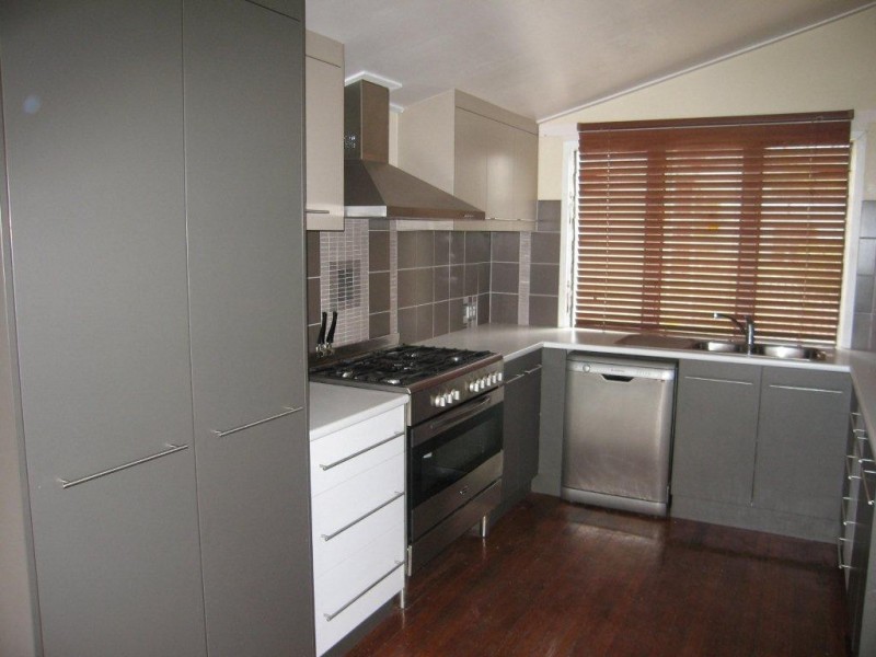 17 Springcliffe Drive, Seaforth QLD 4741