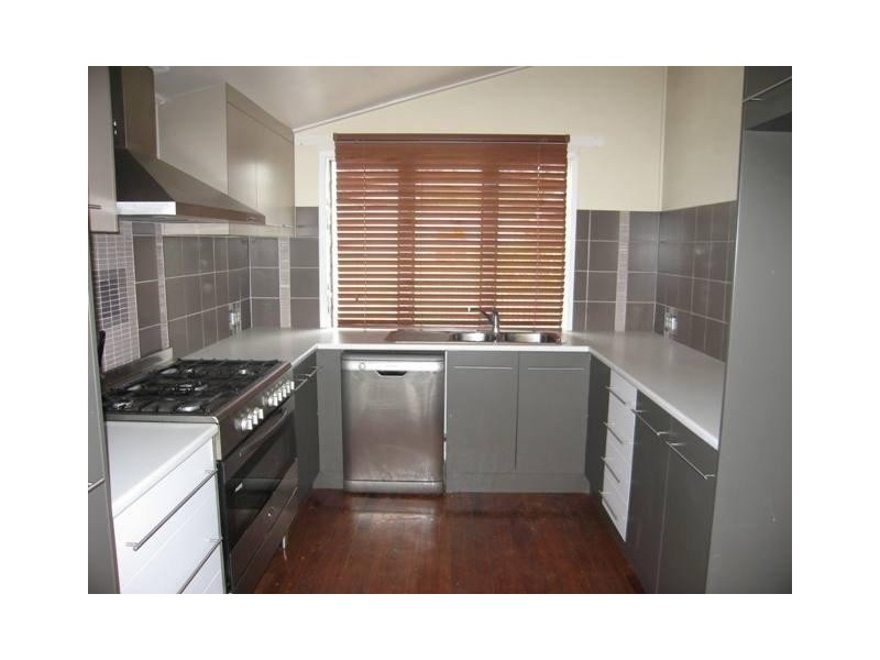 17 Springcliffe Drive, Seaforth QLD 4741