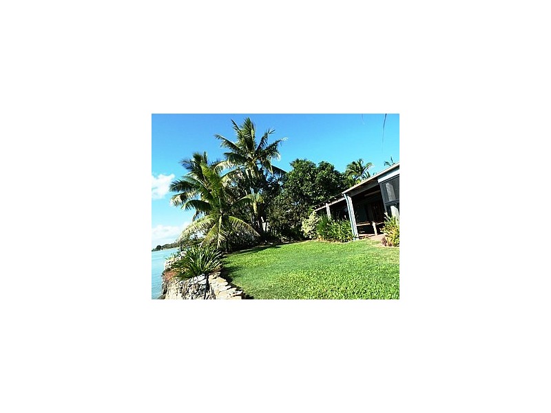 18 Seagull Street, Slade Point QLD 4740