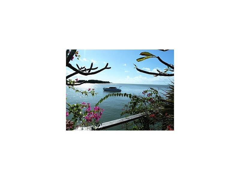 18 Seagull Street, Slade Point QLD 4740