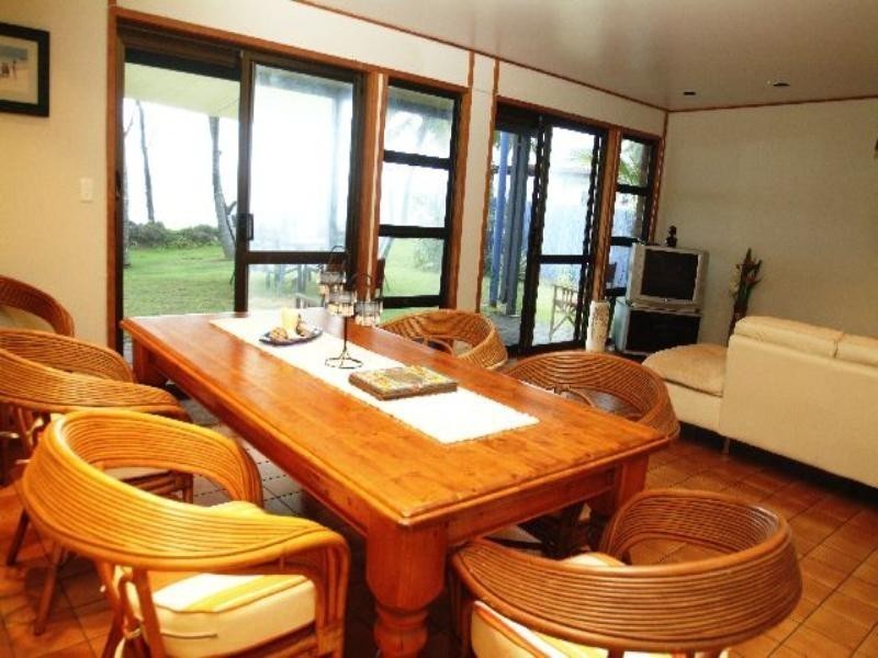 38 Bourke Street, Blacks Beach QLD 4740