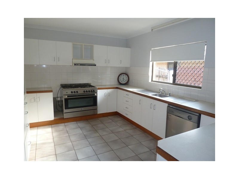 30 Marlborough Street, Ooralea QLD 4740
