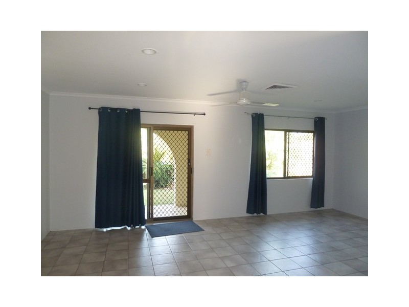 30 Marlborough Street, Ooralea QLD 4740