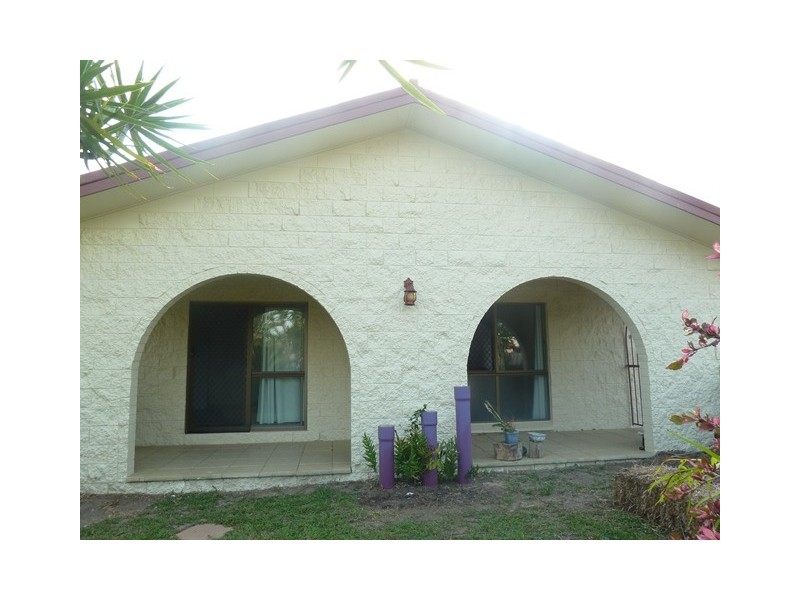 30 Marlborough Street, Ooralea QLD 4740