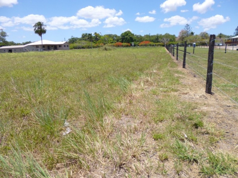 21 Pugsley Street, Walkerston QLD 4751