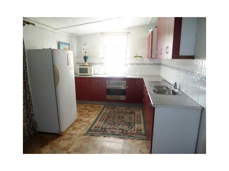 33 Palm Street, Cremorne QLD 4740