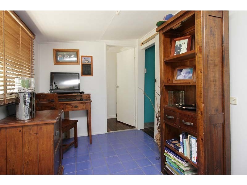 33 Waverley Street, Bucasia QLD 4750