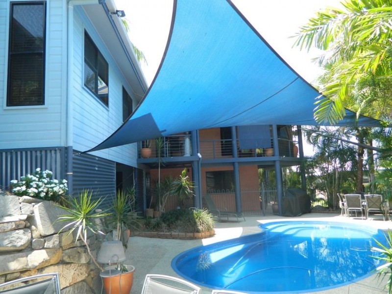 7 Aquatic Place, Blacks Beach QLD 4740