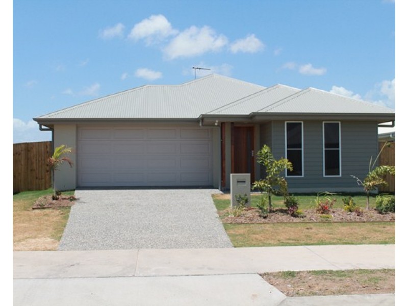 59 Newport Parade, Blacks Beach QLD 4740