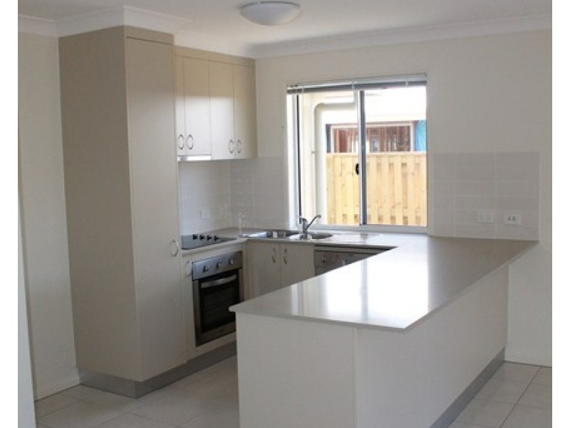 59 Newport Parade, Blacks Beach QLD 4740