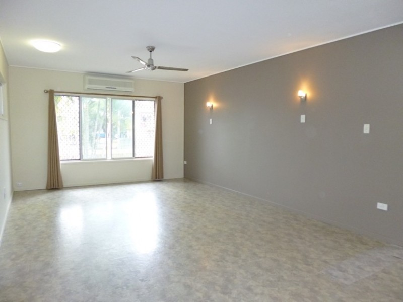 2 Mogford Street, West Mackay QLD 4740