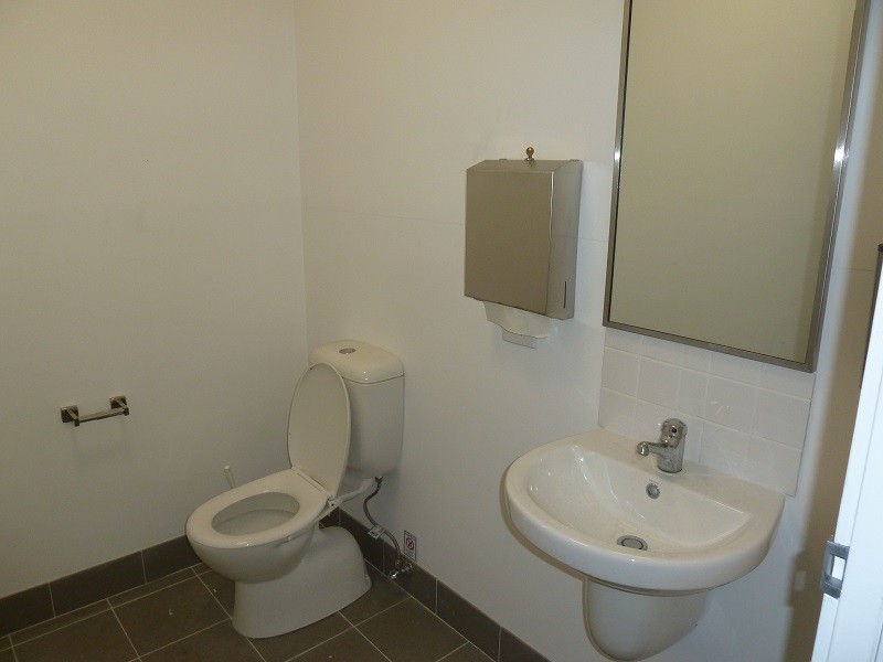 4/12 Carl St, Mackay QLD 4740