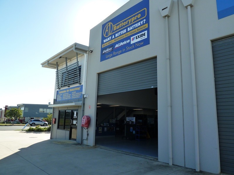 4/12 Carl St, Mackay QLD 4740